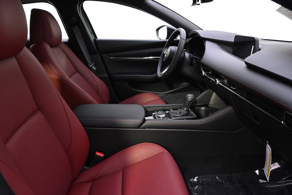 New 2026 MAZDA MAZDA3 Carbon image 16