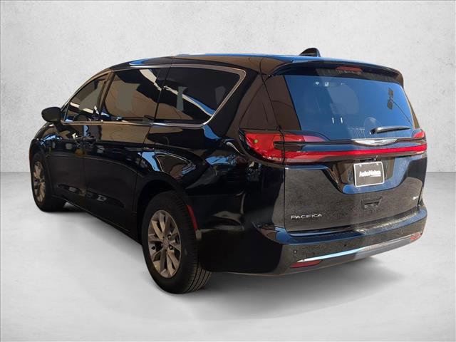 New 2026 Chrysler Pacifica Select image 9