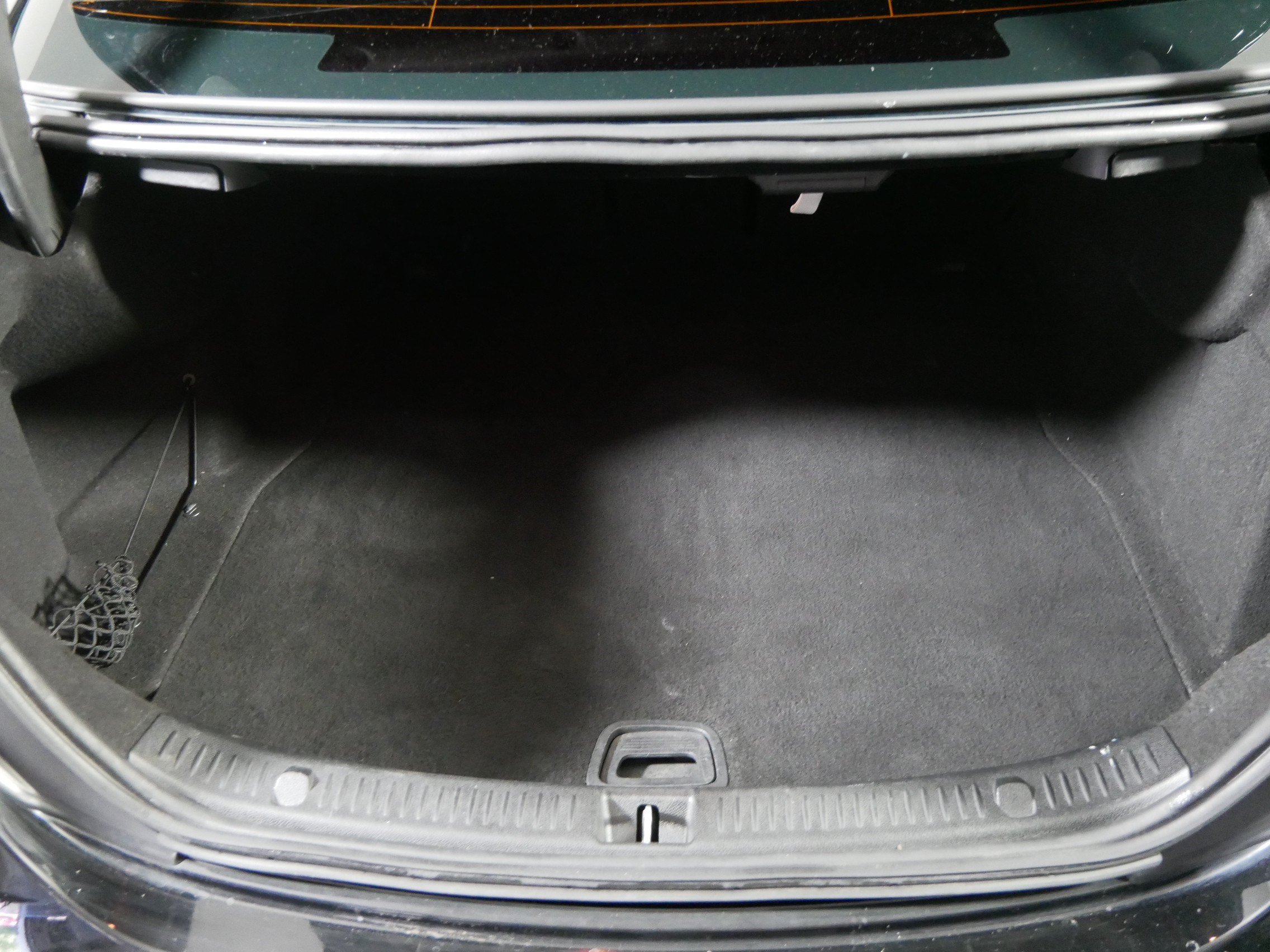 Used 2018 Mercedes-Benz E 300 4MATIC image 18