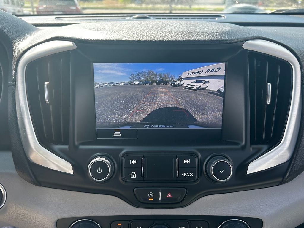 Used 2023 GMC Terrain SLT image 7