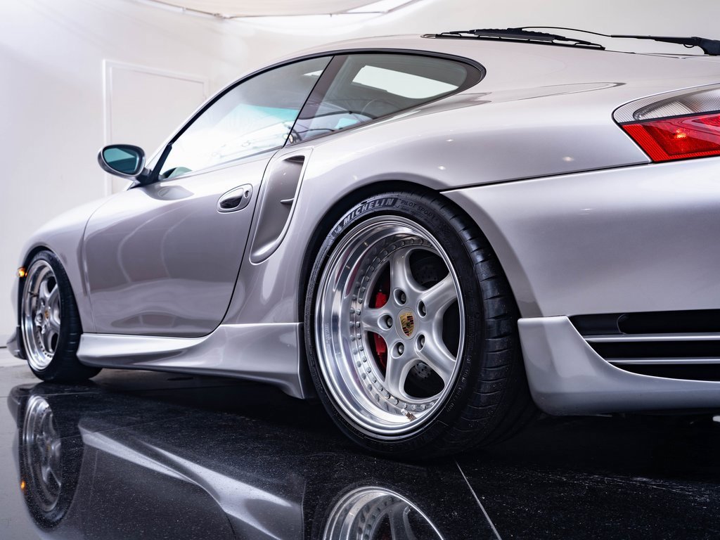 Used 2002 Porsche 911 Turbo image 57