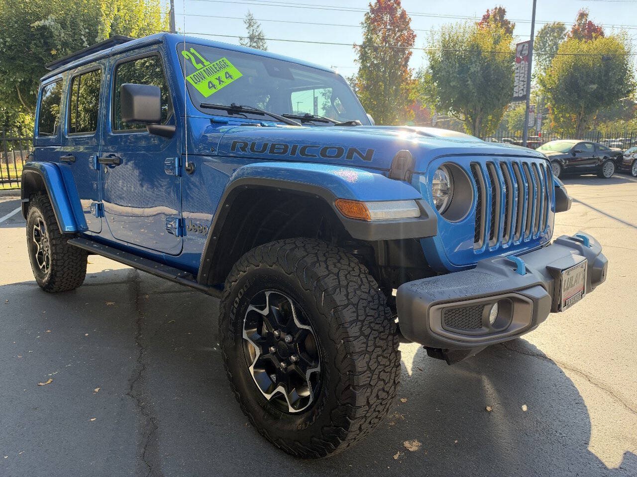 Used 2021 Jeep Wrangler Unlimited Rubicon 4xe w/ Cold Weather Group AWD/4WD image 6