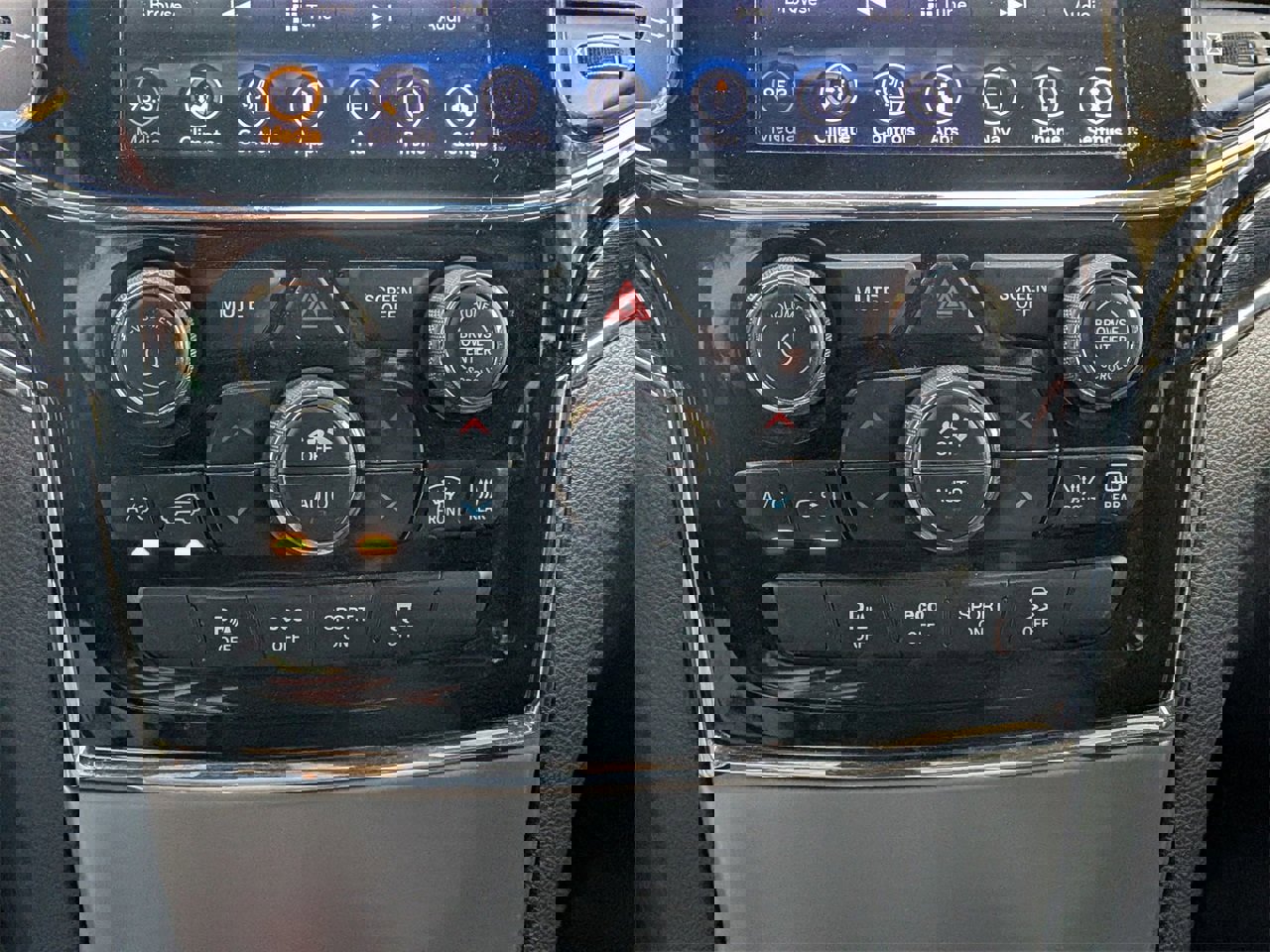 Used 2021 Jeep Grand Cherokee Trailhawk w/ Premium Lighting Group image 17