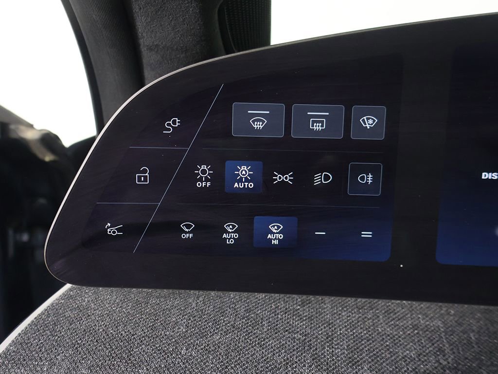 Used 2024 Lucid Air Touring AWD/4WD image 37