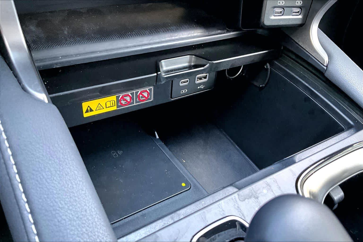 Used 2025 Lexus RX 350 Premium w/ Accessory Package (Z1) FWD image 33