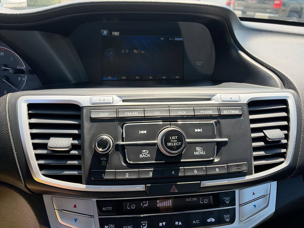 Used 2015 Honda Accord Sport image 19