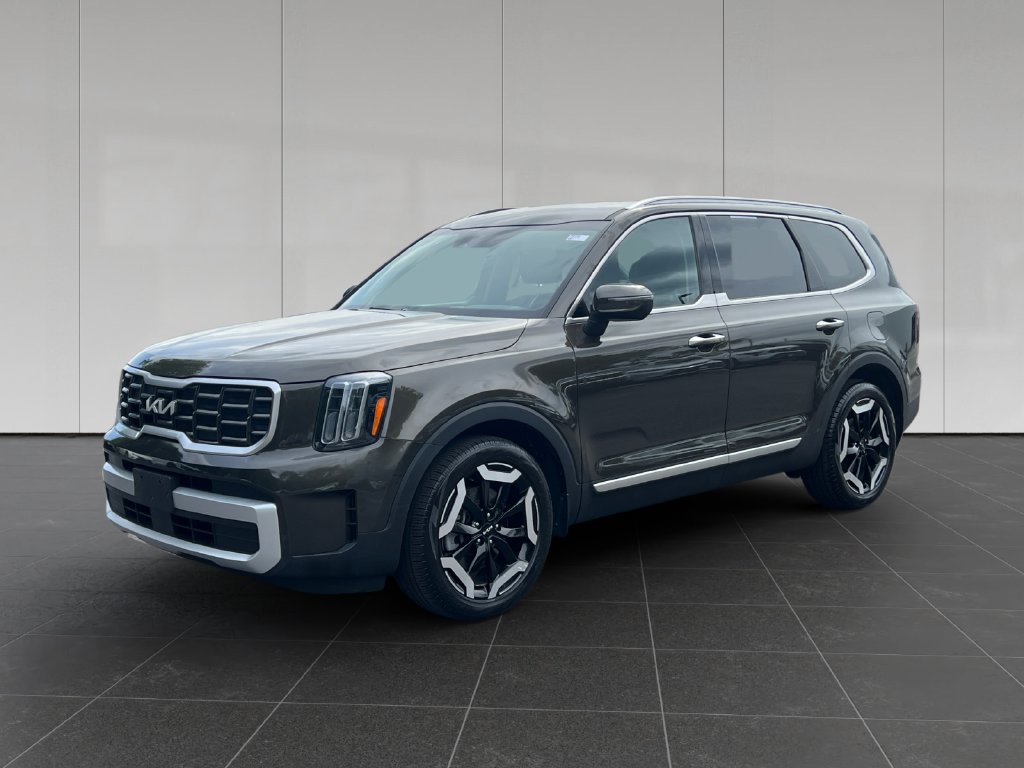 Used 2024 Kia Telluride S w/ S Sunroof Package AWD/4WD image 1