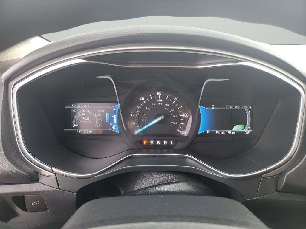 Used 2018 Ford Fusion S image 14