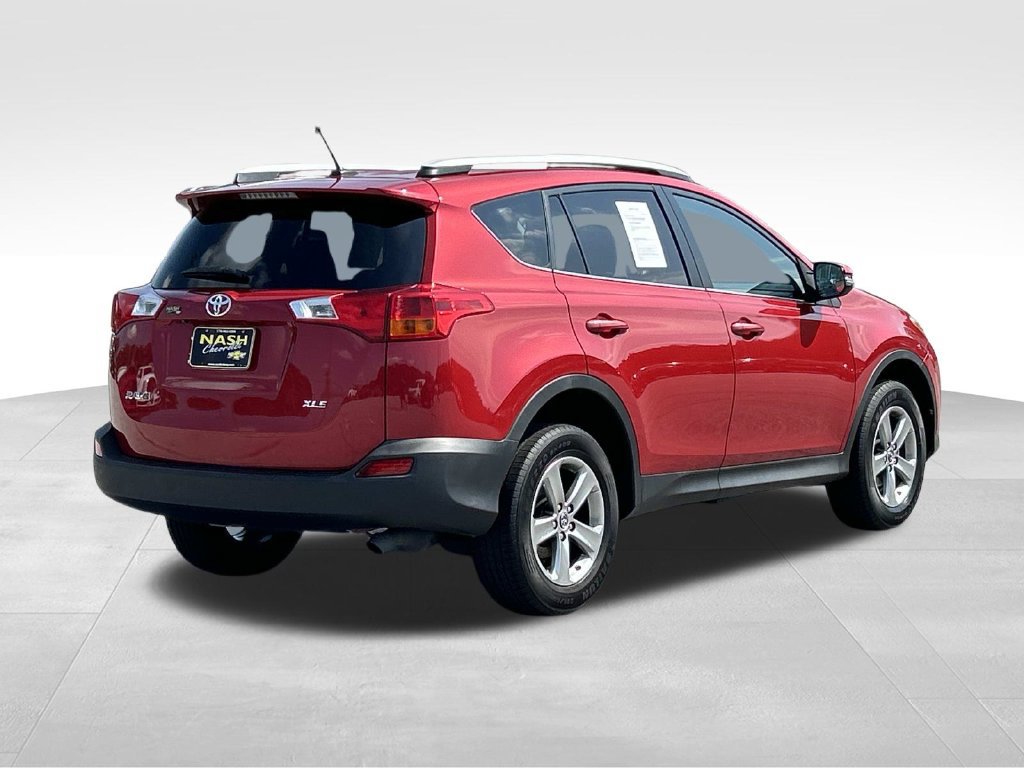 Used 2015 Toyota RAV4 XLE FWD image 3