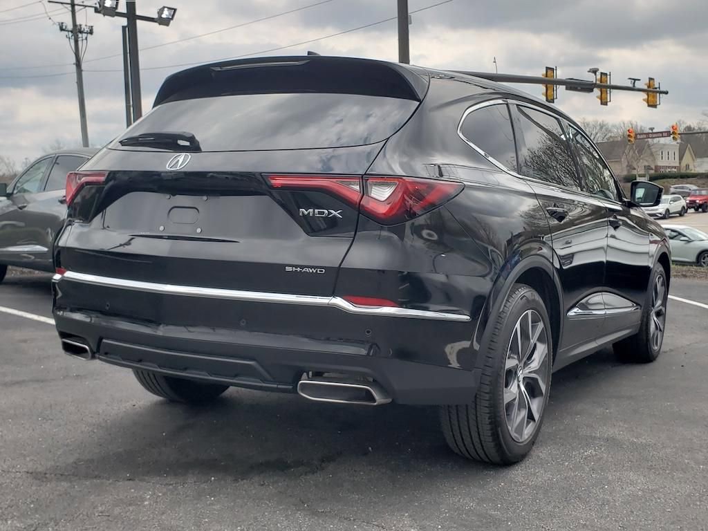 Certified 2024 Acura MDX SH-AWD w/ Technology Package image 10