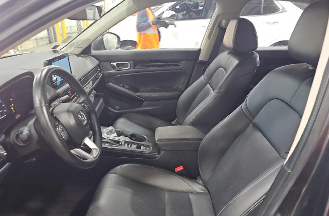 Used 2024 Honda Civic Touring image 8