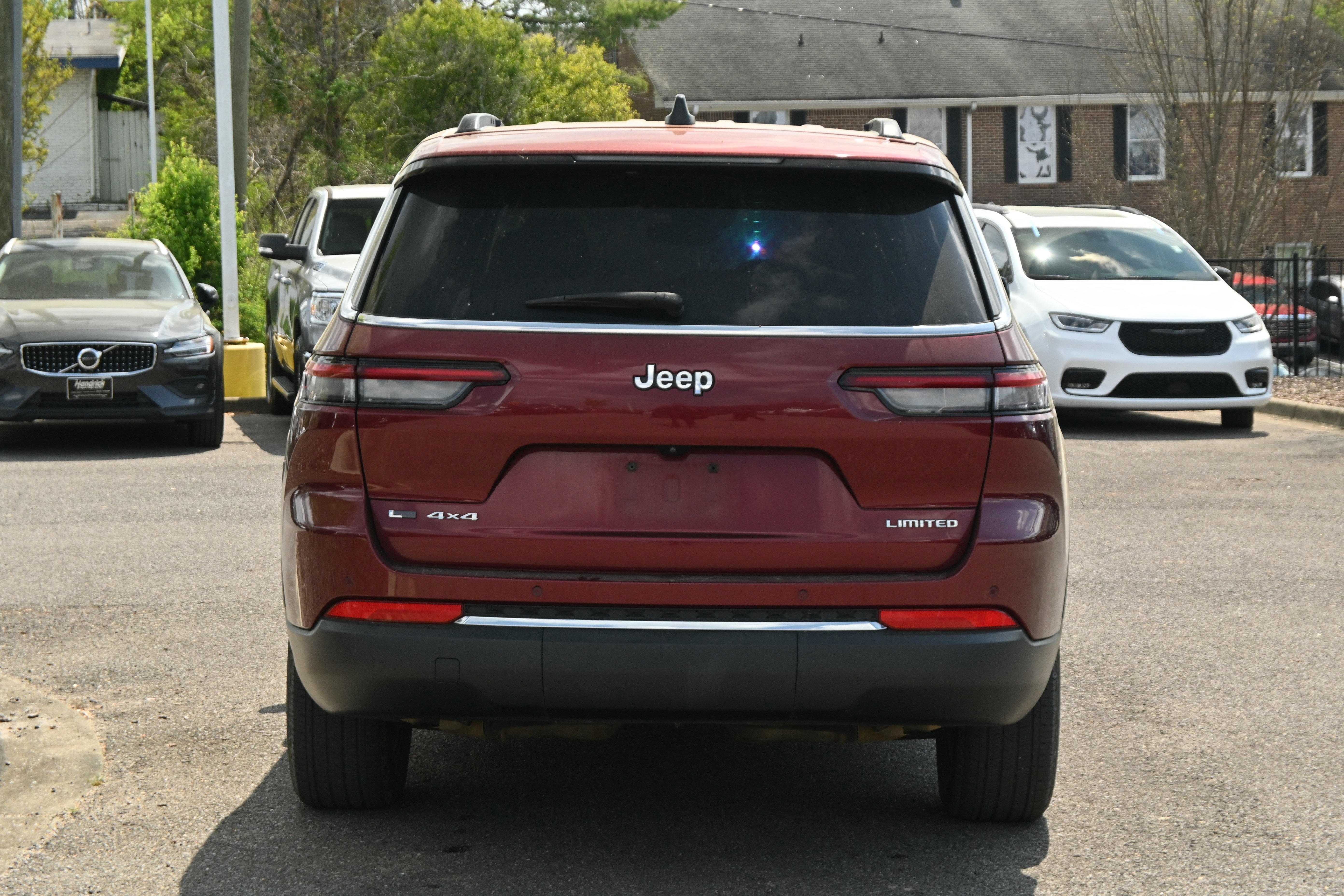 Used 2022 Jeep Grand Cherokee L Limited image 14