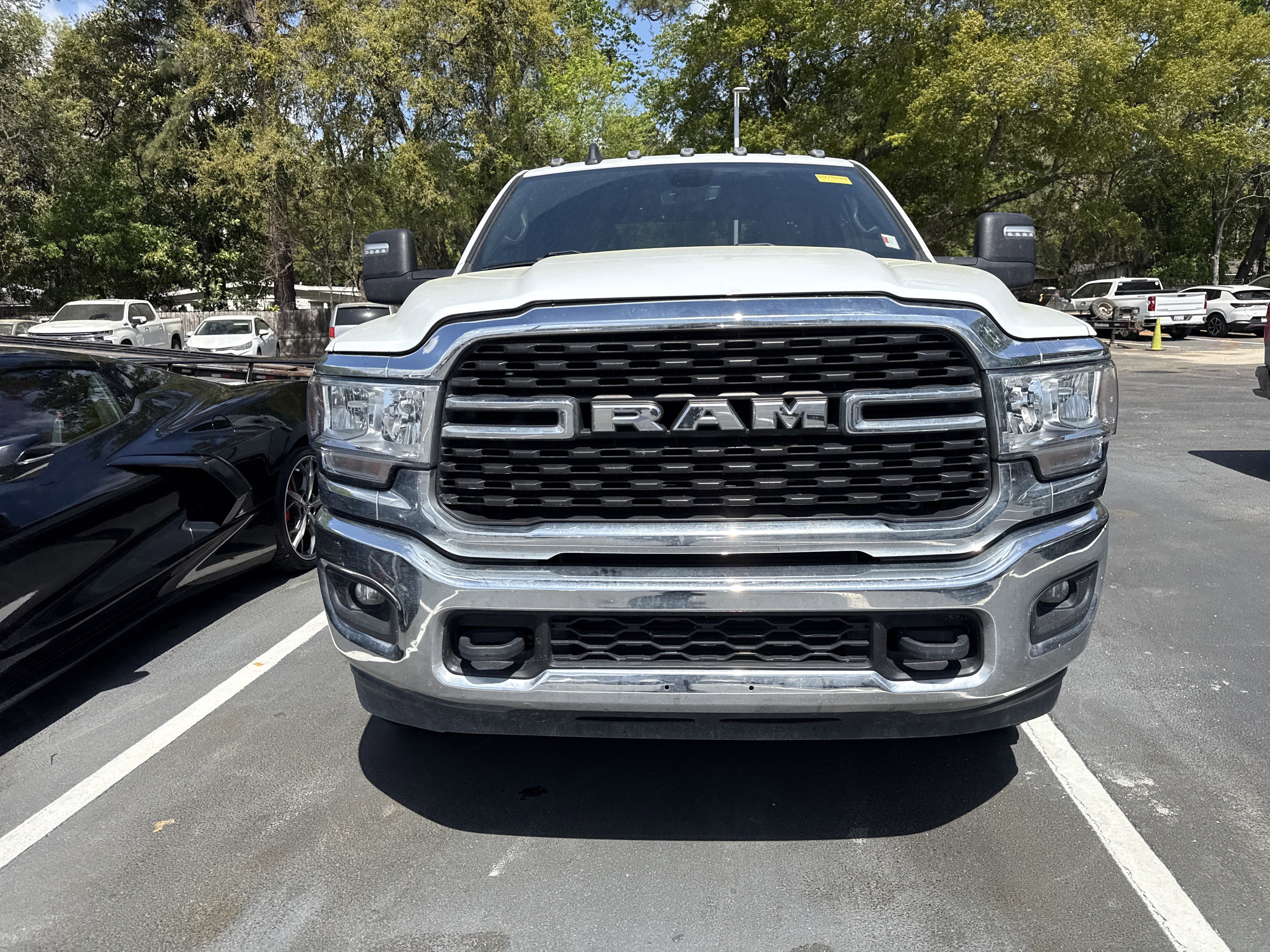 Used 2023 RAM 3500 Big Horn w/ Level 1 Equipment Group image 3