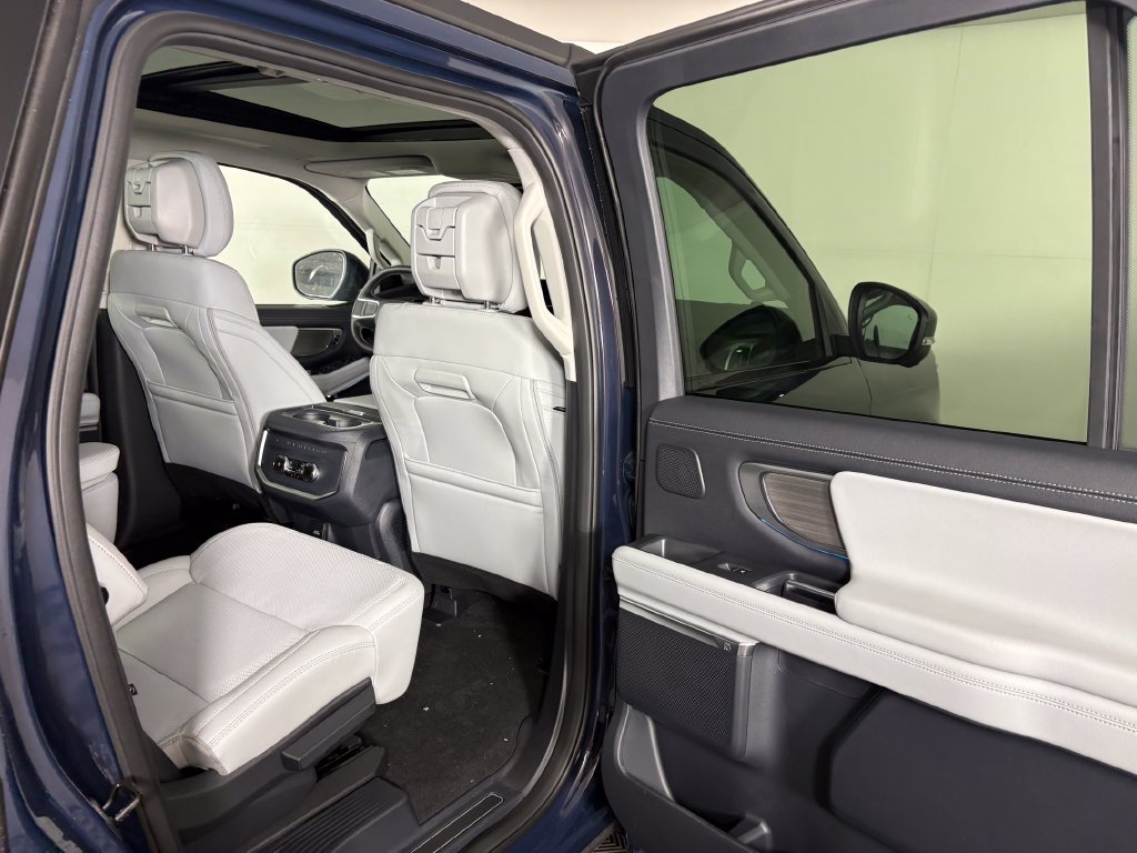 New 2027 Ford Expedition Max Platinum AWD/4WD image 43