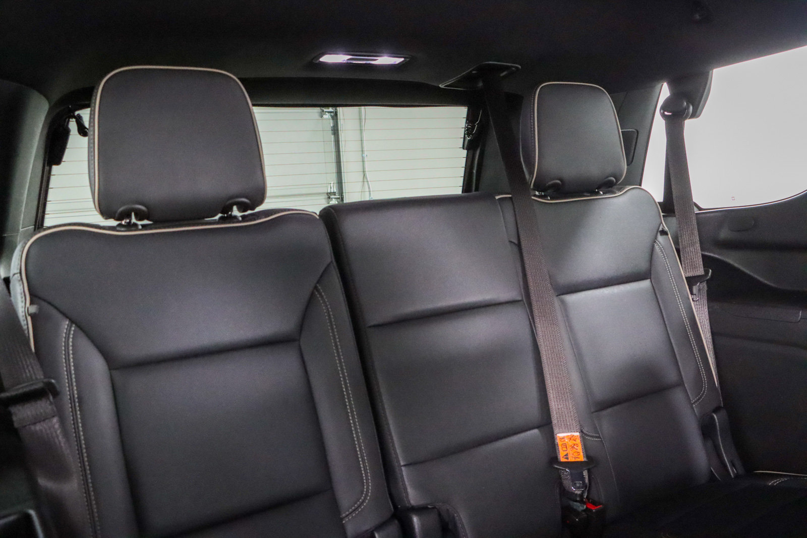 Used 2023 GMC Yukon SLT w/ SLT Luxury Package AWD/4WD image 33