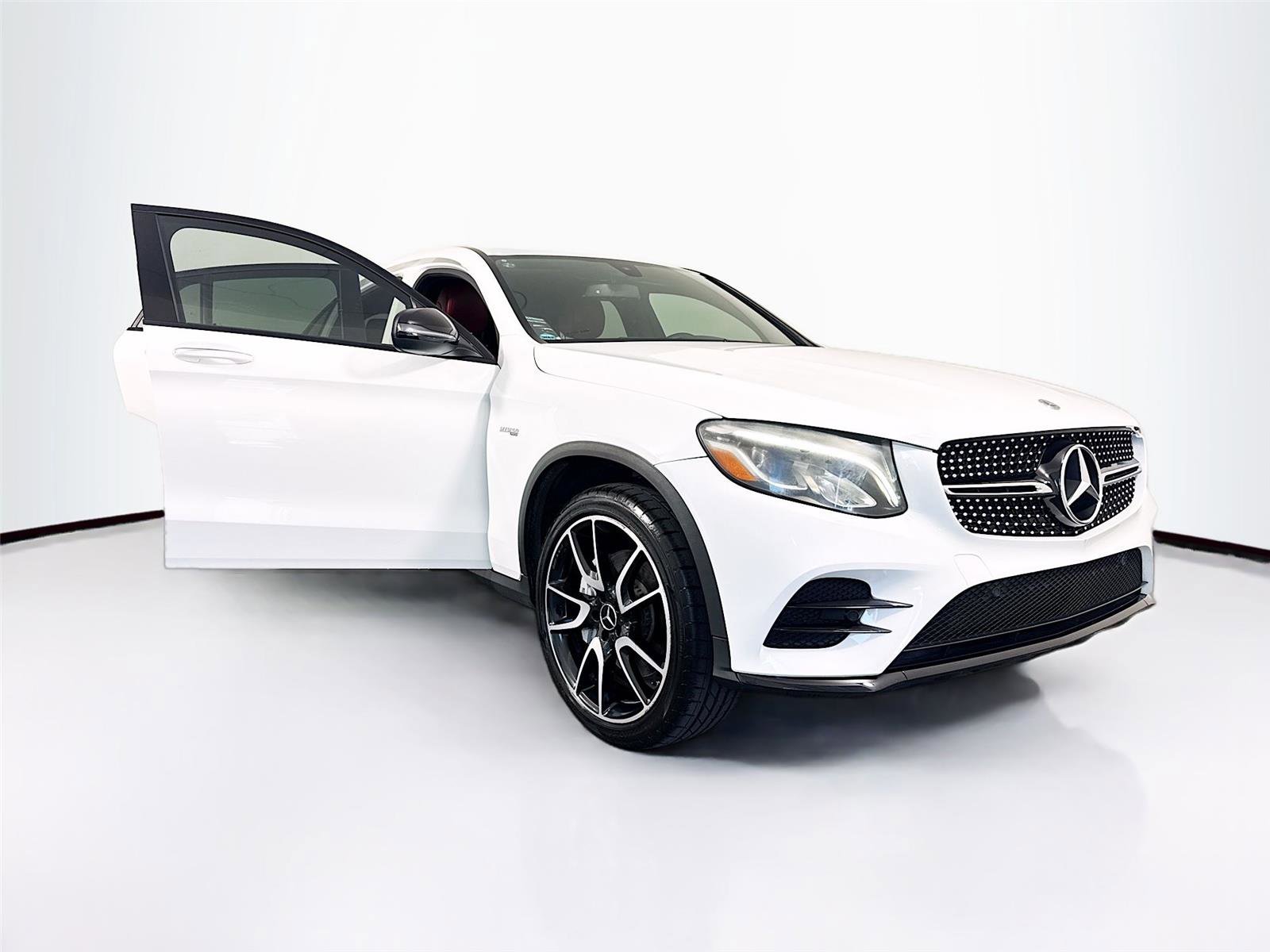 Used 2019 Mercedes-Benz GLC 43 AMG 4MATIC Coupe image 39