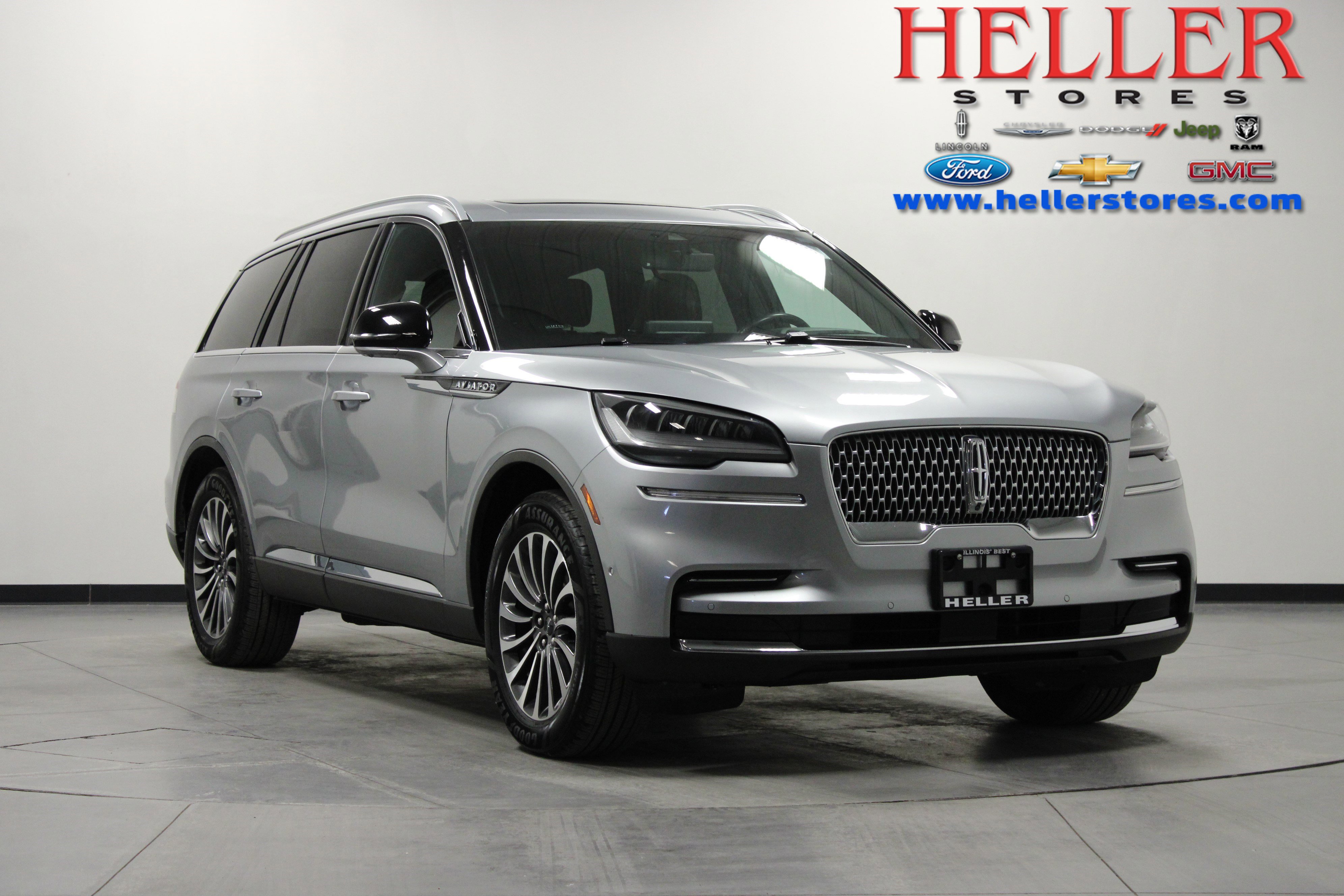 Used 2022 Lincoln Aviator Reserve w/ Equipment Group 201A image 1
