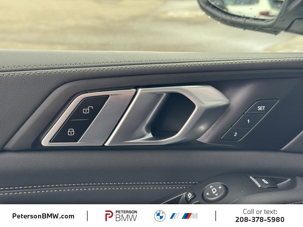 Used 2024 BMW X5 xDrive40i w/ Premium Package image 26