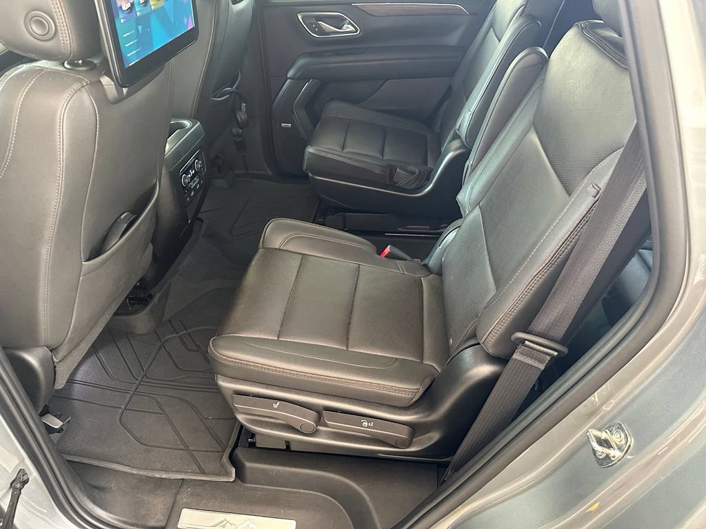 Used 2023 Chevrolet Tahoe High Country AWD/4WD image 31