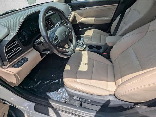 Used 2019 Hyundai Elantra Limited FWD image 15