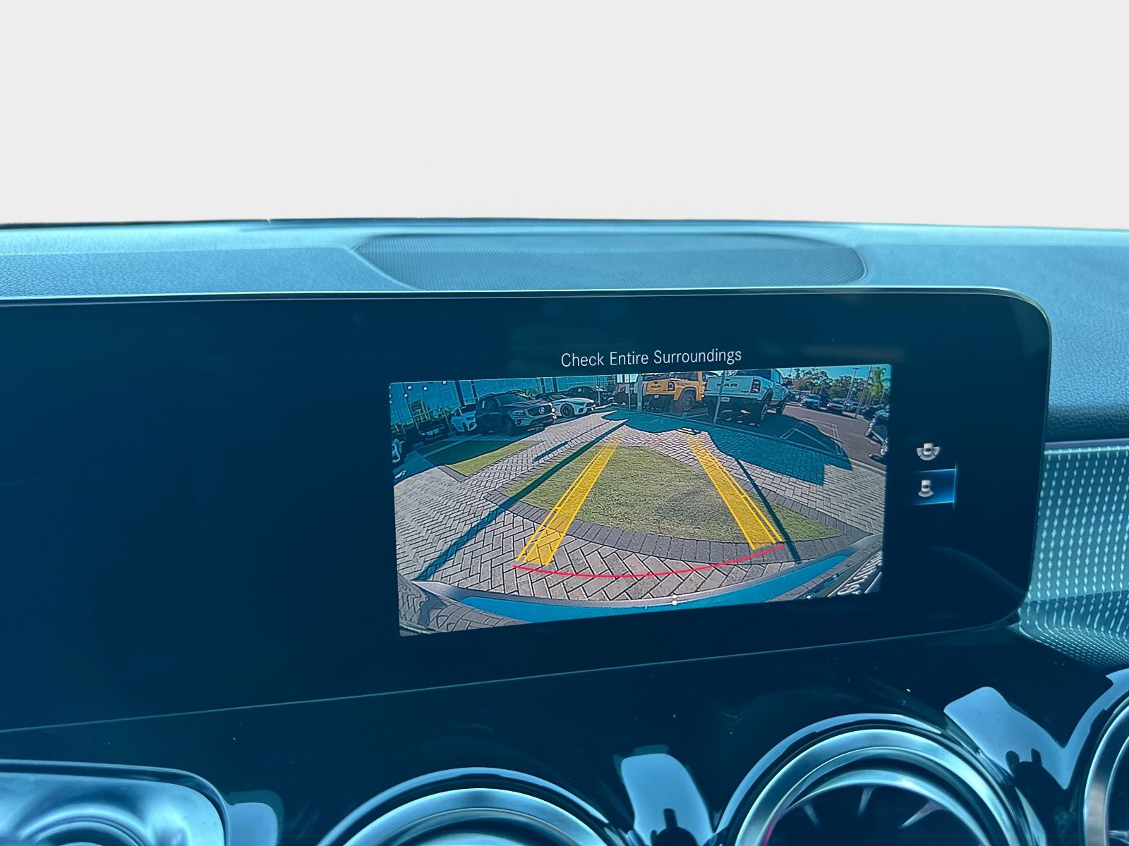 Certified 2022 Mercedes-Benz GLB 250 image 25