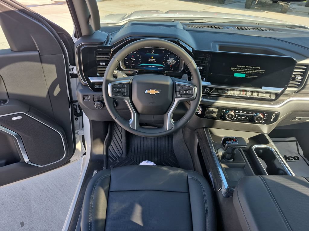 New 2026 Chevrolet Silverado 1500 LTZ w/ LTZ Premium Package AWD/4WD image 13