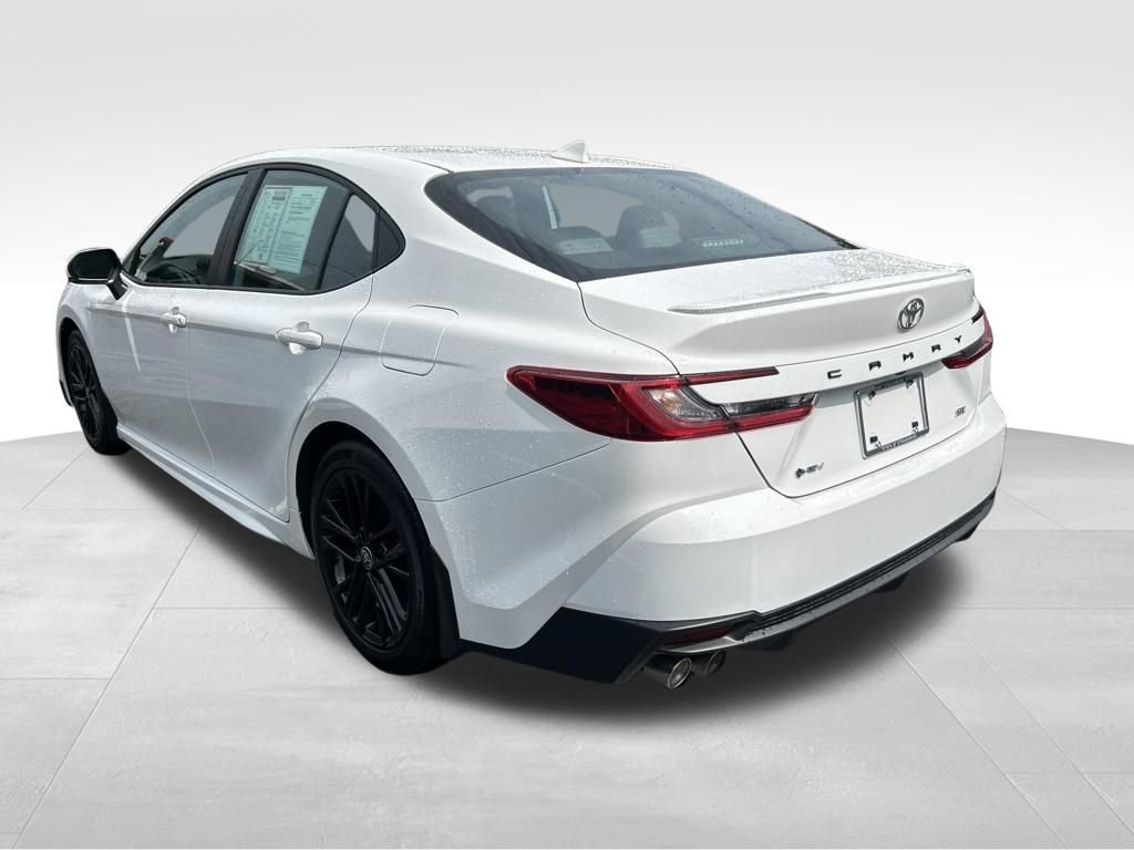 Certified 2025 Toyota Camry SE w/ Convenience Package FWD image 3
