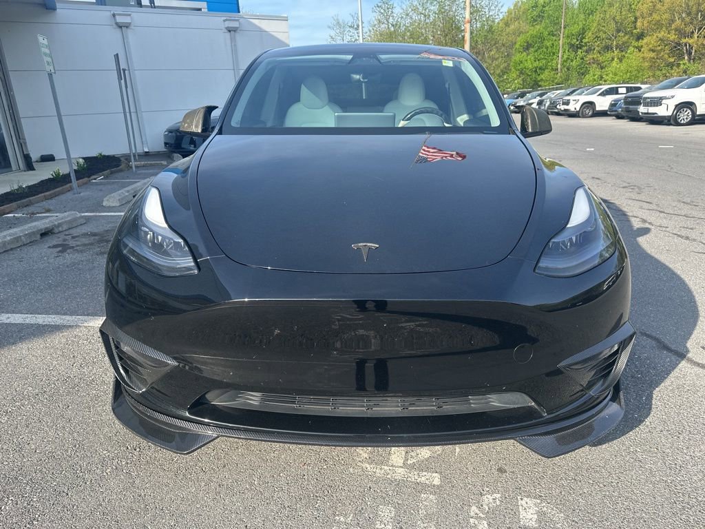 Used 2023 Tesla Model Y Performance image 2