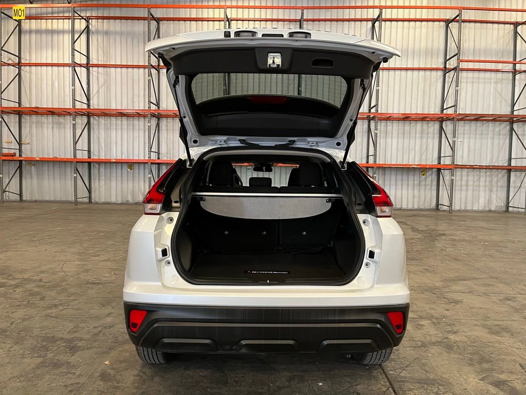 Used 2024 Mitsubishi Eclipse Cross ES AWD/4WD image 12