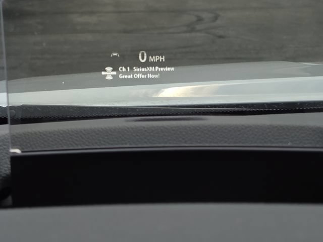 Used 2023 GMC Terrain SLT w/ Tech Package AWD/4WD image 9