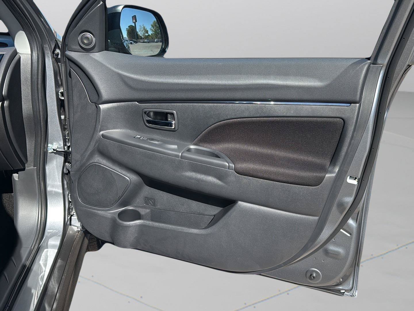 New 2027 Mitsubishi Outlander Sport FWD image 30