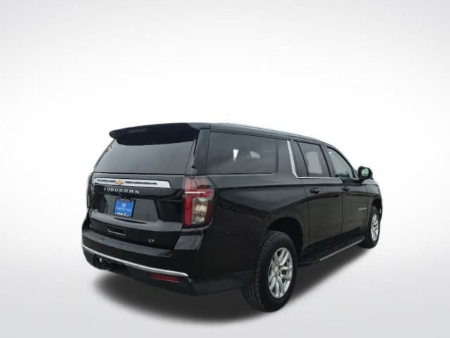 Used 2022 Chevrolet Suburban LT AWD/4WD image 5