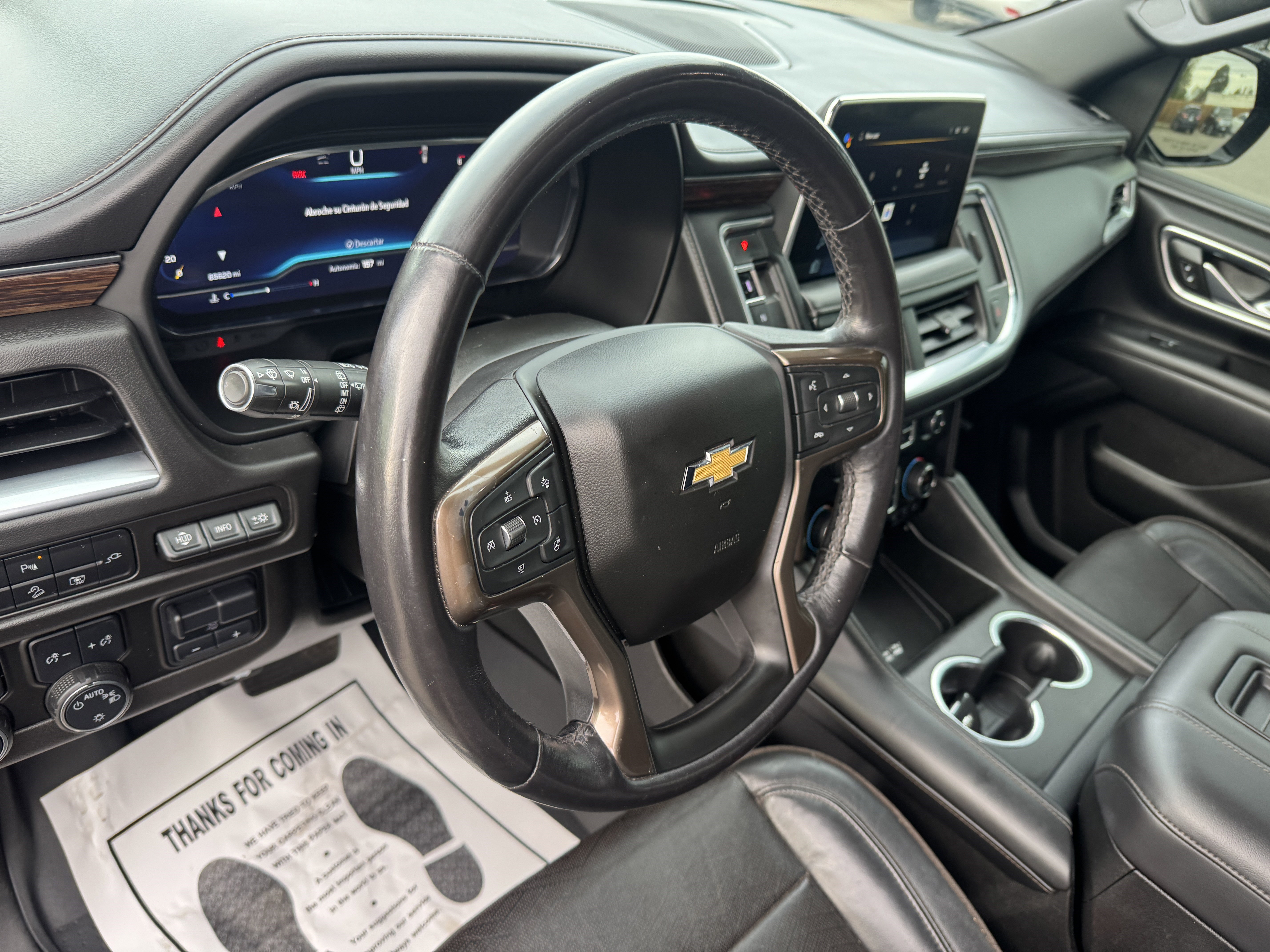 Used 2022 Chevrolet Suburban High Country AWD/4WD image 12