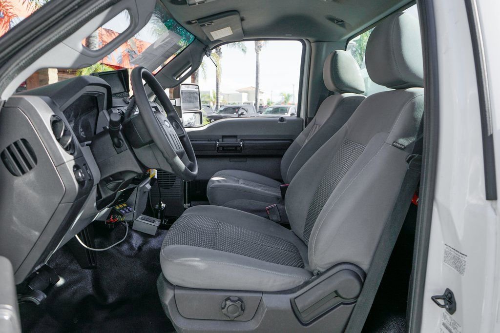 Used 2012 Ford F550 2WD Regular Cab Super Duty w/ PWR Equipment Group image 19