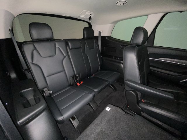 Used 2024 Kia Telluride EX w/ EX Captain's Chair Package AWD/4WD image 24
