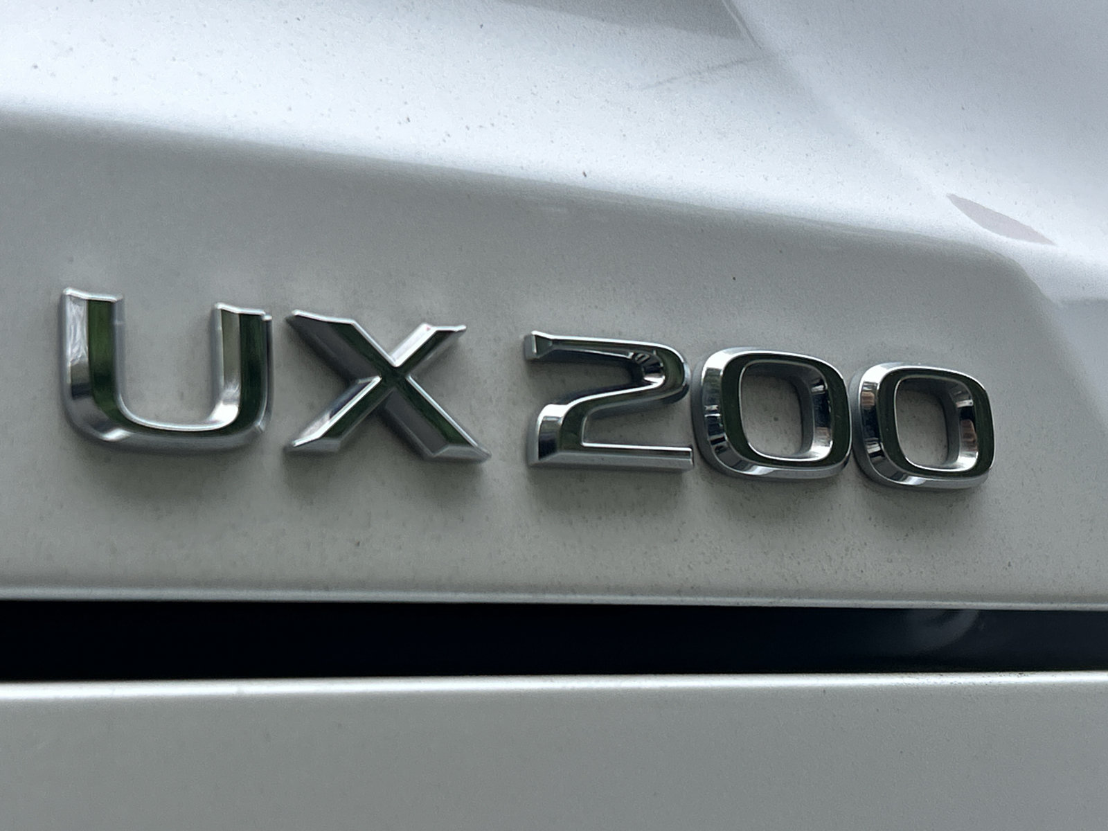 Used 2022 Lexus UX 200 w/ Accessory Package (Z1) FWD image 11