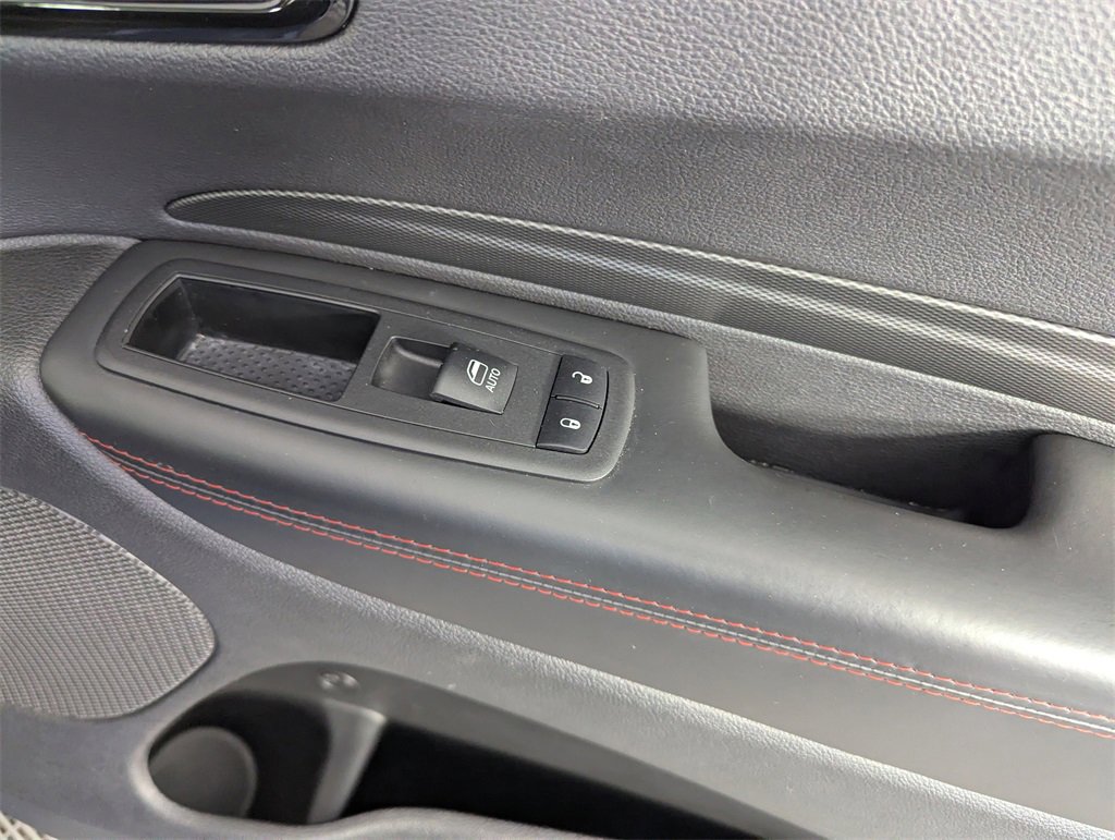 Used 2023 Dodge Durango GT image 38