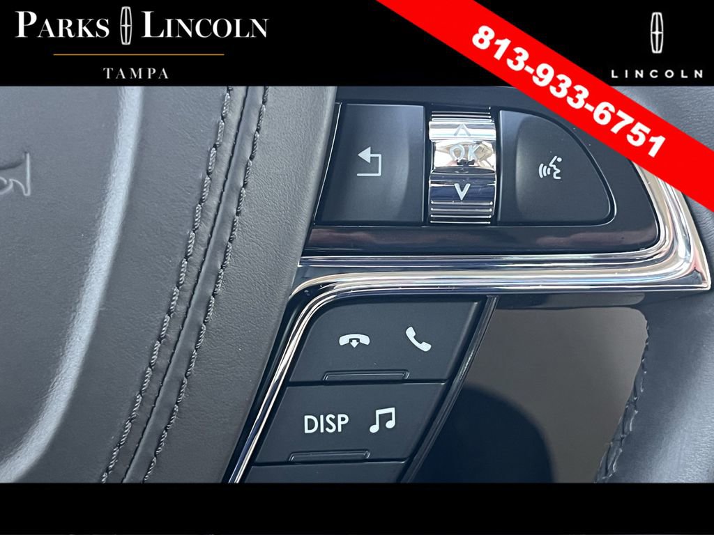 Used 2017 Lincoln Continental Reserve w/ Technology Package image 20
