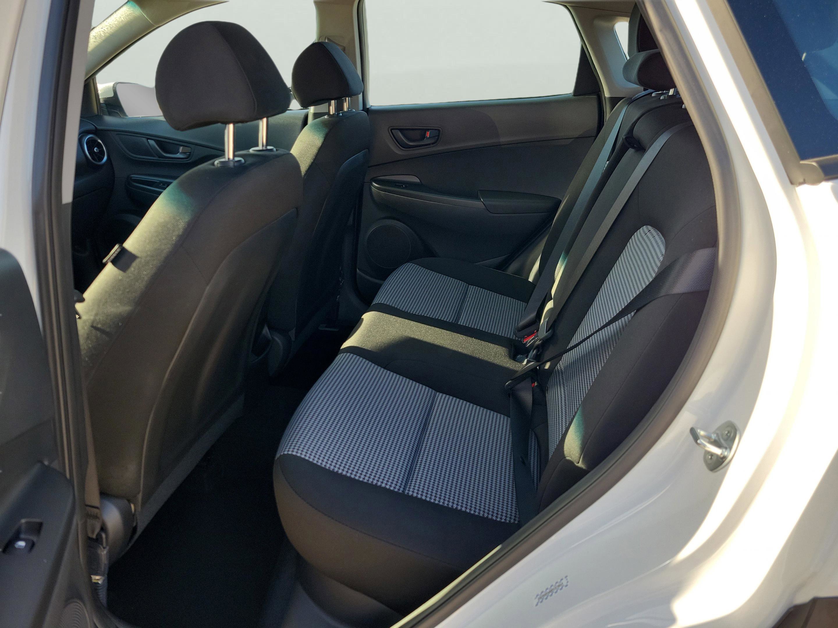 Certified 2023 Hyundai Kona SE w/ Cargo Package image 10