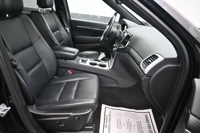 Used 2019 Jeep Grand Cherokee Limited w/ Trailer Tow Group IV AWD/4WD image 9