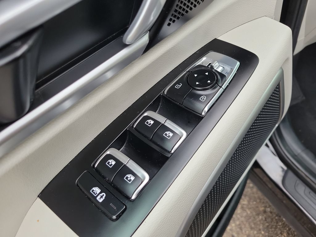 Certified 2022 Kia Telluride S FWD image 8