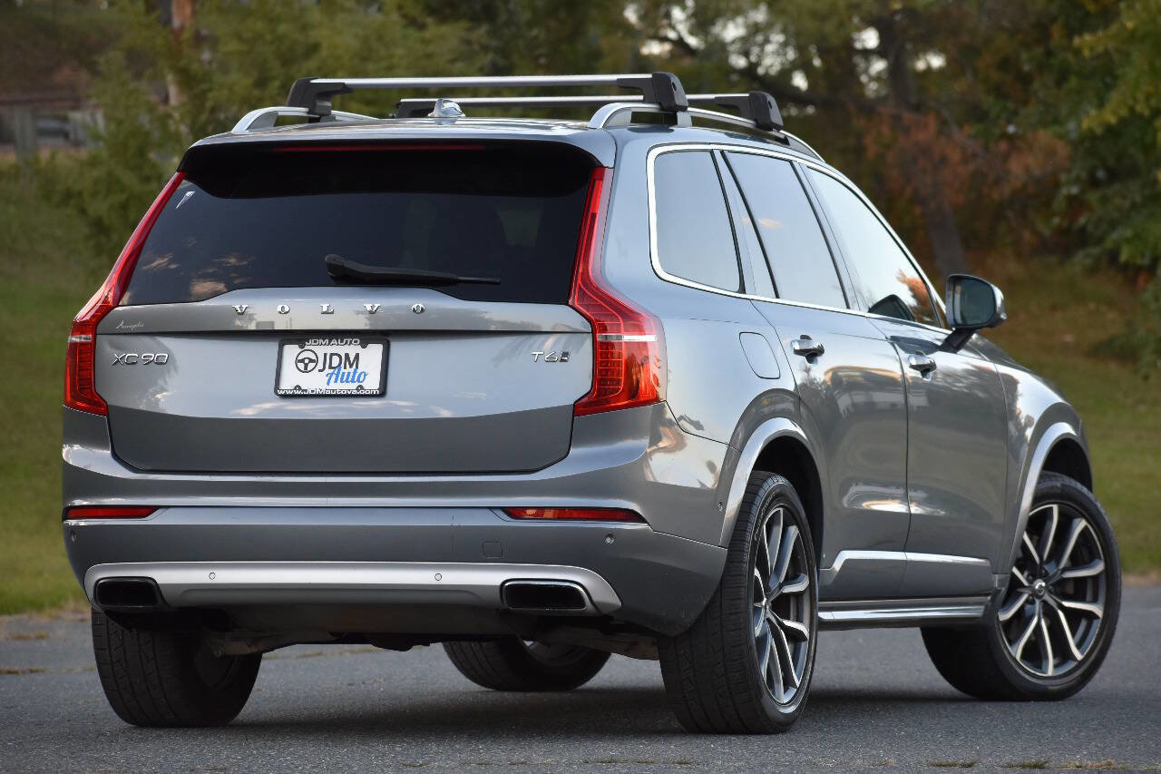 Used 2017 Volvo XC90 T6 Momentum w/ Vision Package image 5