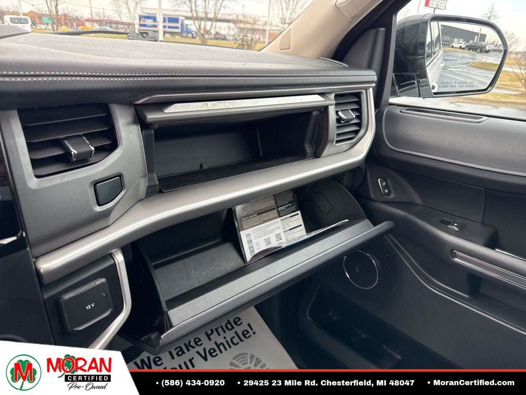 Used 2022 Ford Expedition XL AWD/4WD image 22