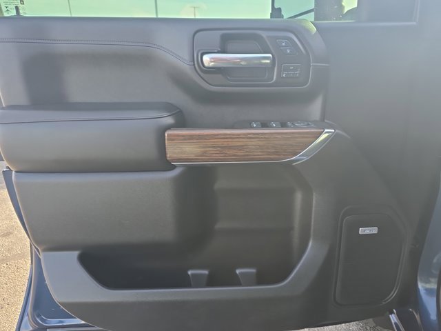 Used 2020 Chevrolet Silverado 2500 High Country w/ Z71 Off-Road Package image 28