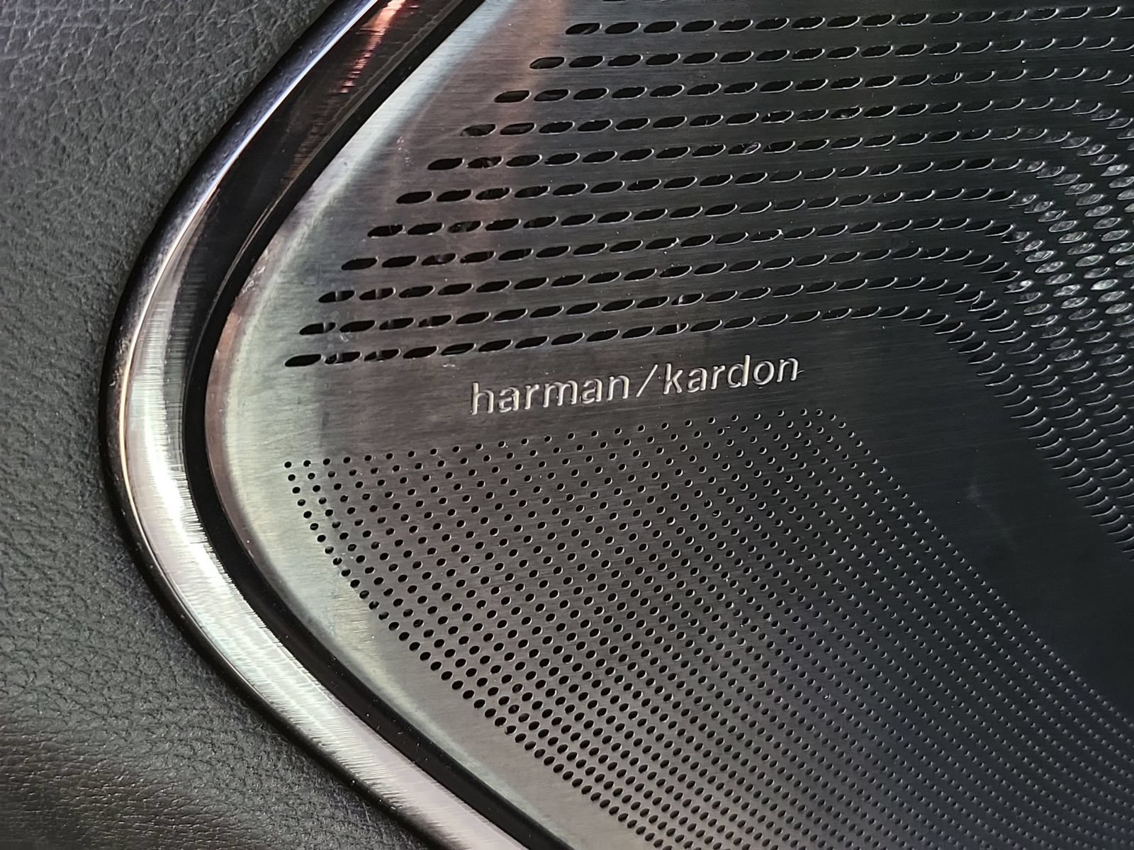 Used 2025 RAM 1500 Limited AWD/4WD image 25