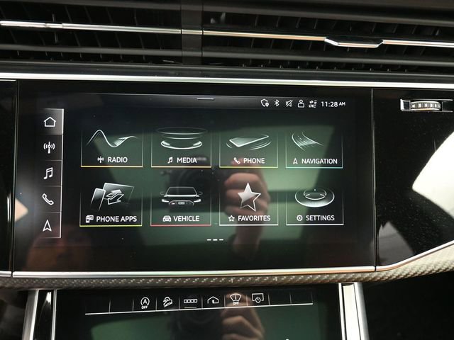 Used 2021 Audi RS Q8 image 25