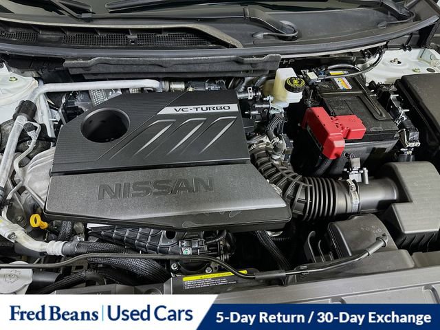 Used 2025 Nissan Rogue SV image 30