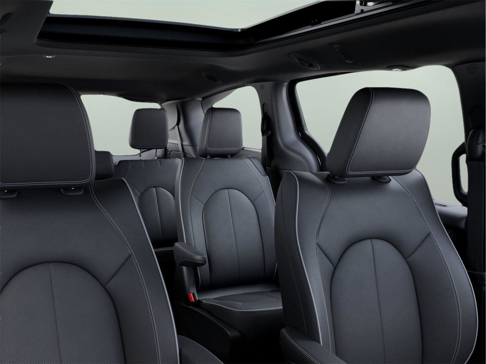 New 2026 Chrysler Pacifica Limited AWD/4WD image 20