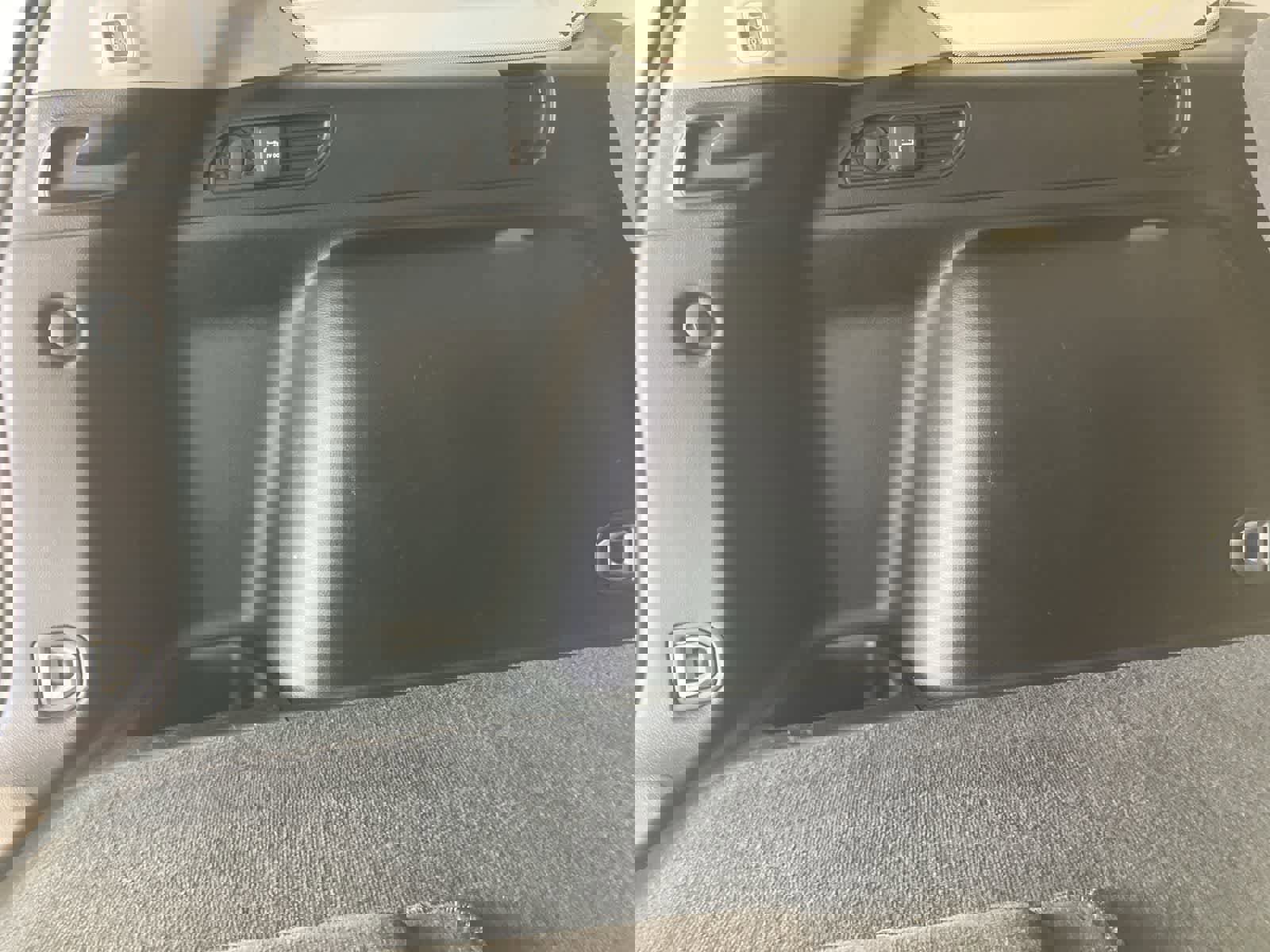 Used 2023 Jeep Grand Cherokee Limited image 32