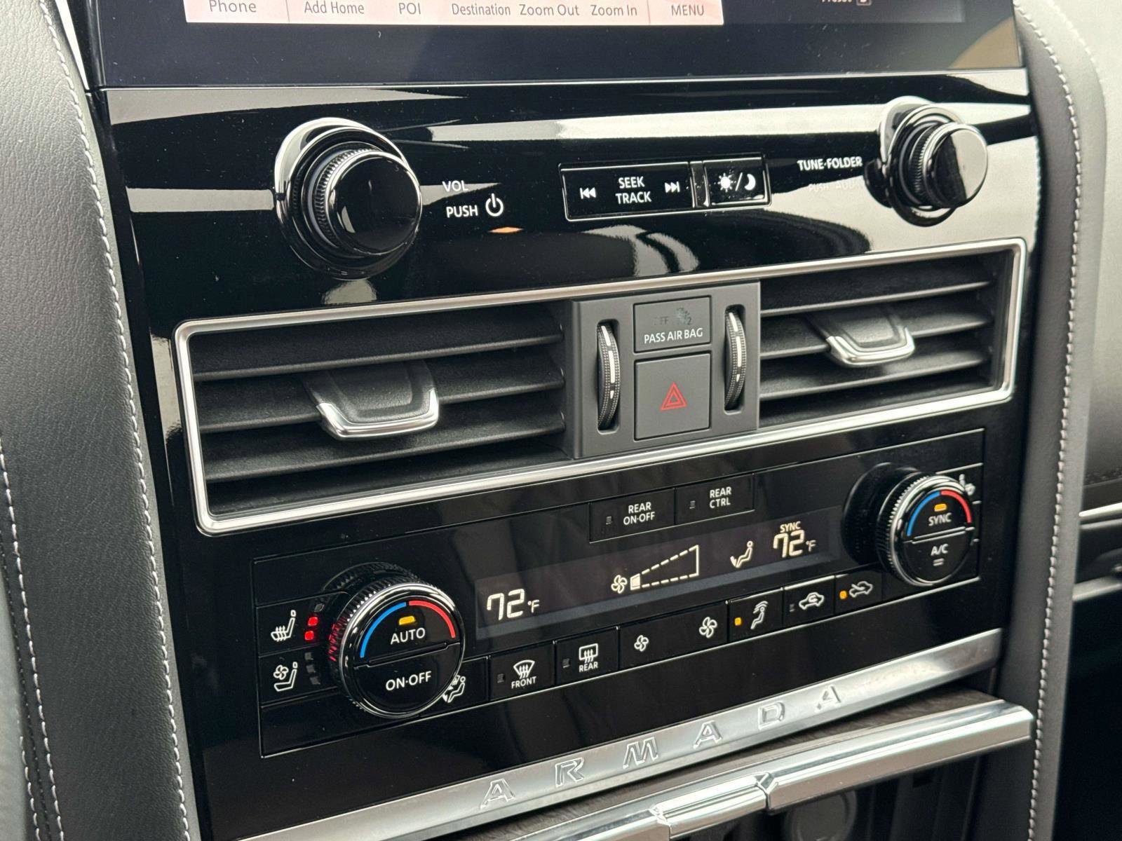 Used 2024 Nissan Armada Platinum w/ Captain's Chairs Package image 5